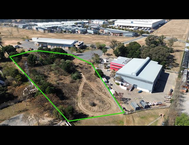 8,498M² VACANT LAND FOR SALE IN LINBRO PARK